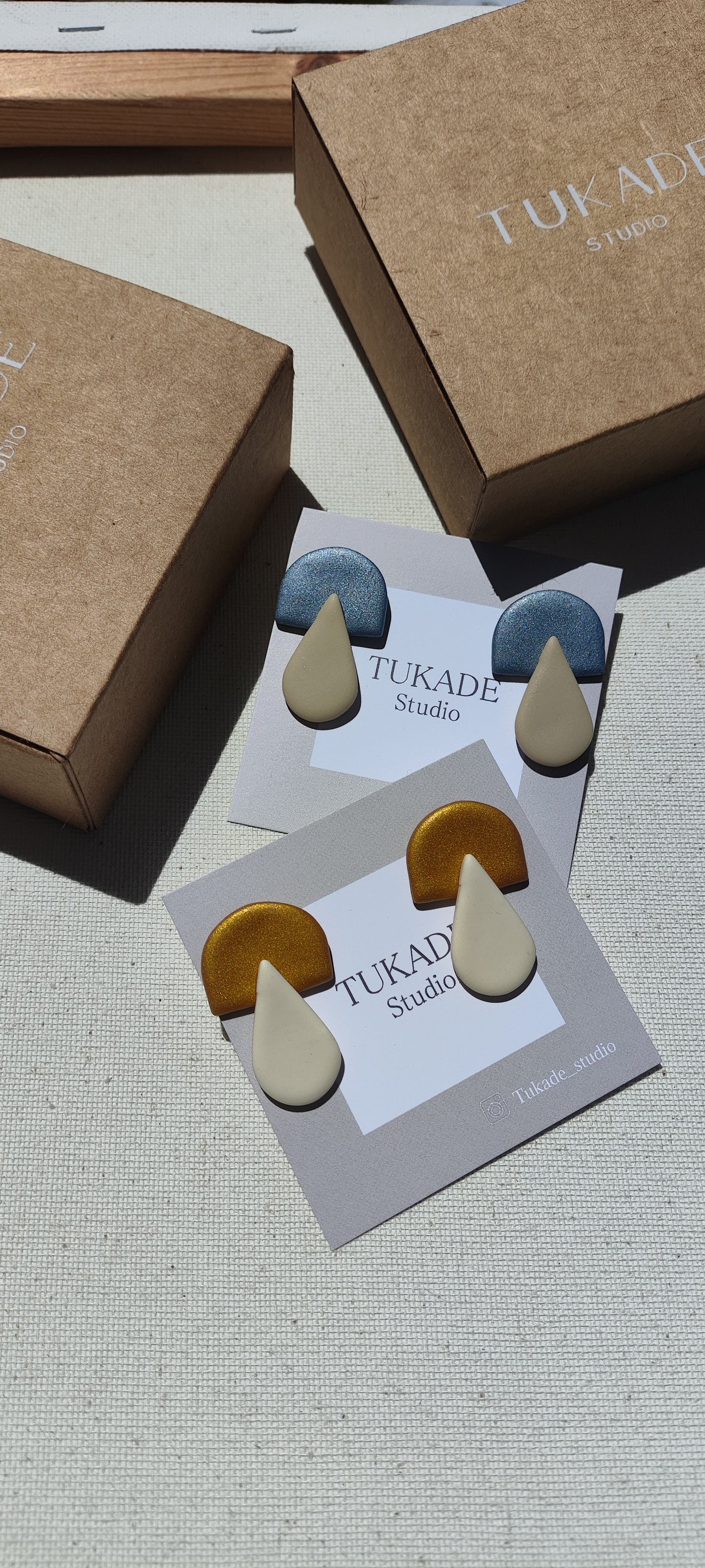 BRUNA beige y gris azulado o ocre y crudo