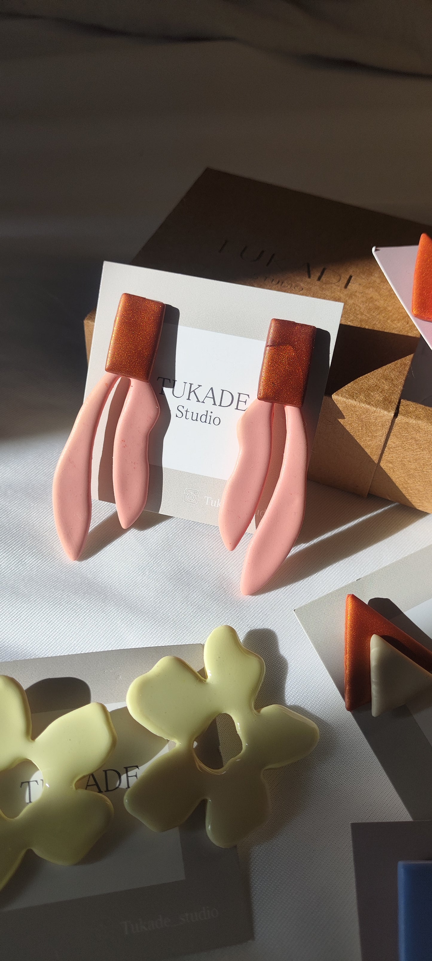 TIMOTEA rosa peach y choco