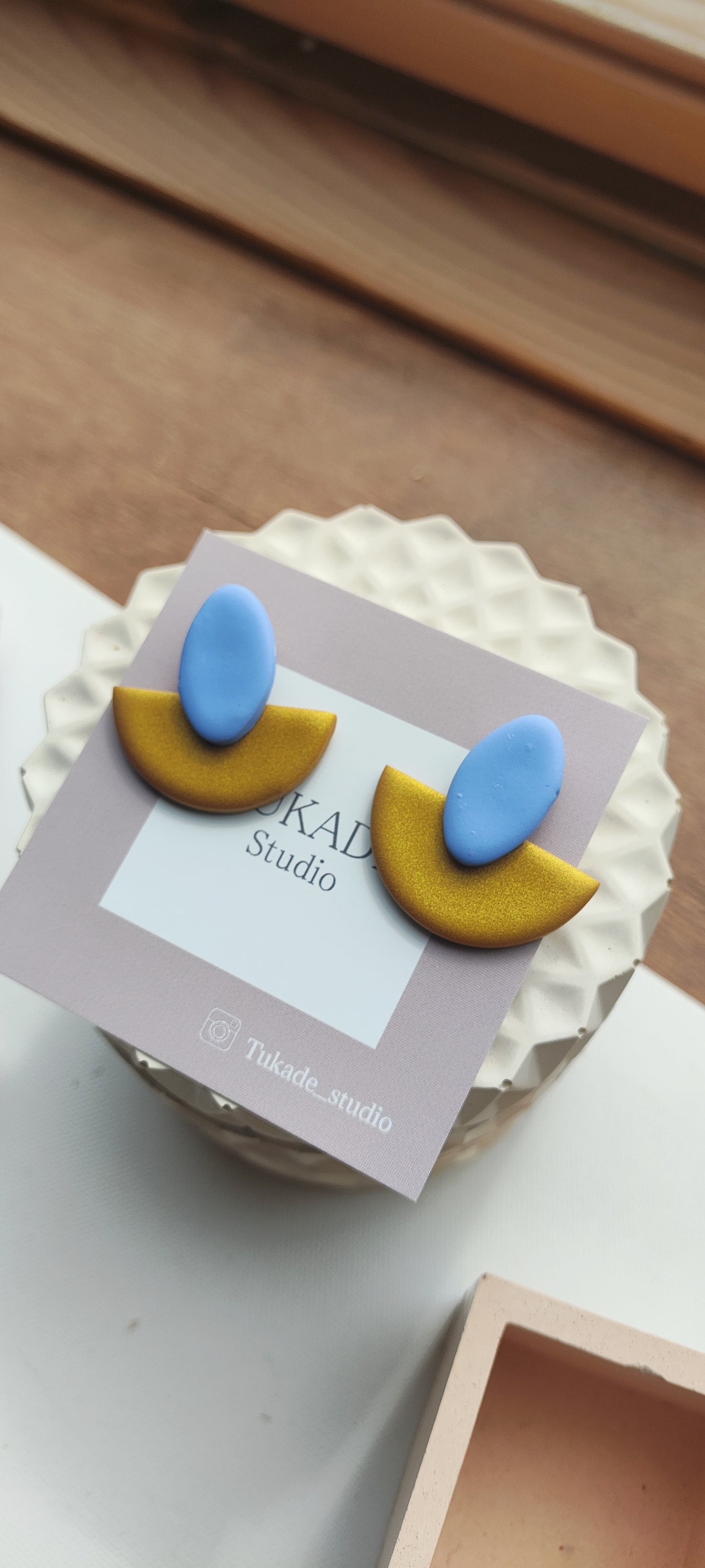 DOROTEA small ocre y azul claro