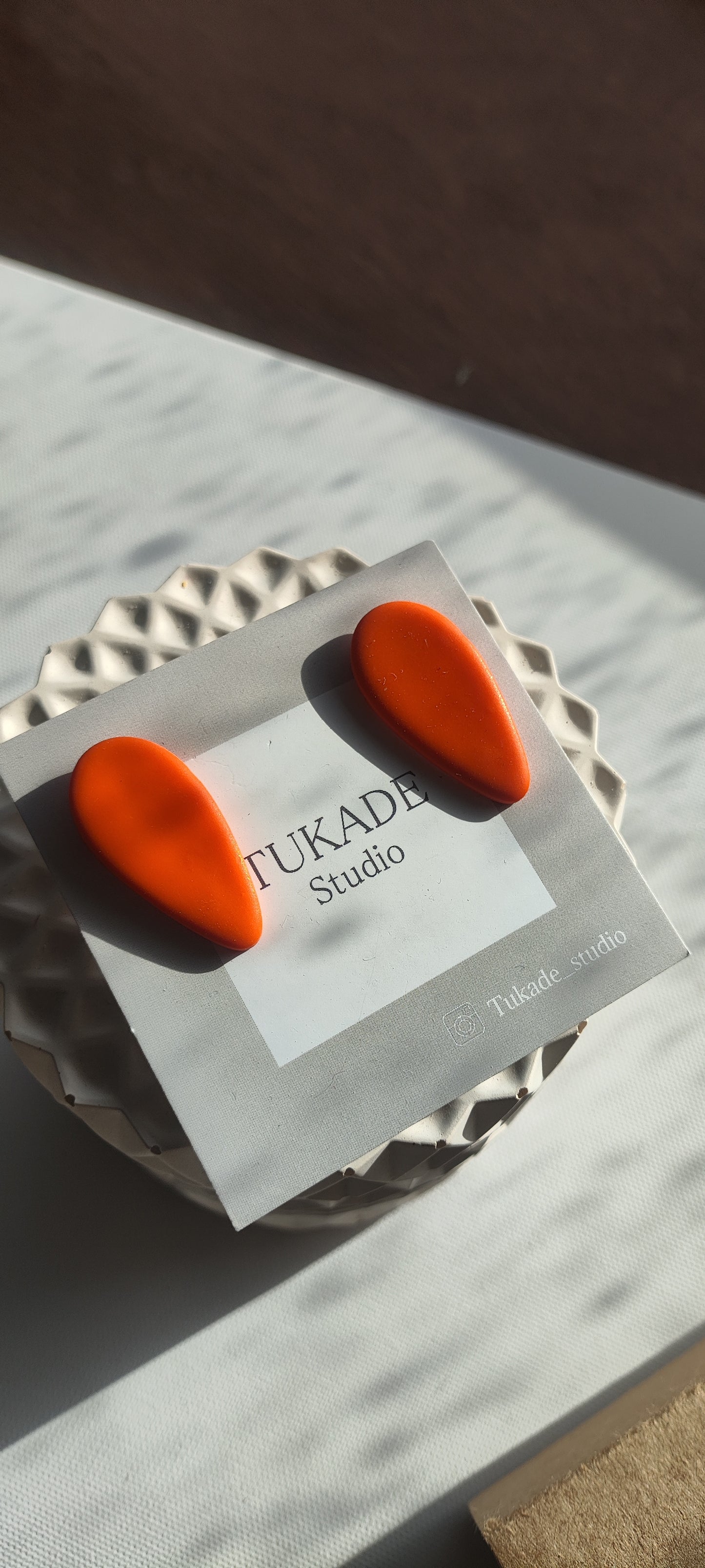 CUCA naranja