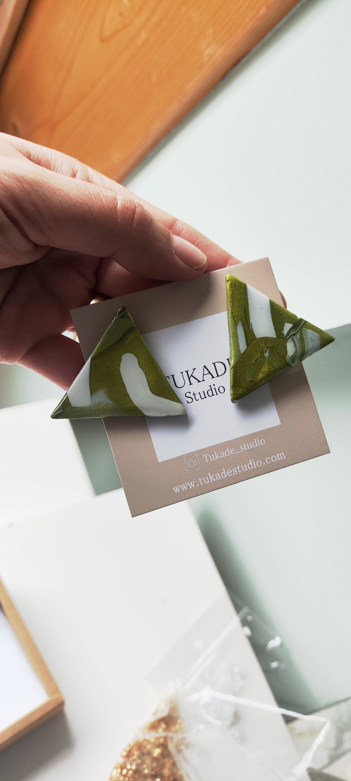 UMA simple degradado oliva