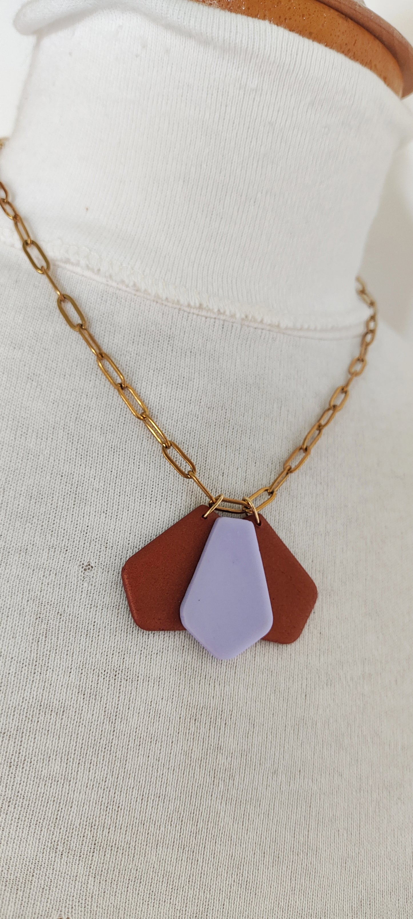 Collar gargantilla MATILDA chocolate y lila