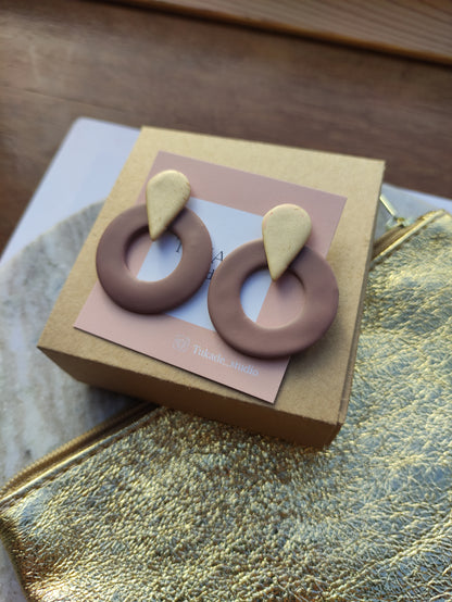 TOMASA taupe y champán