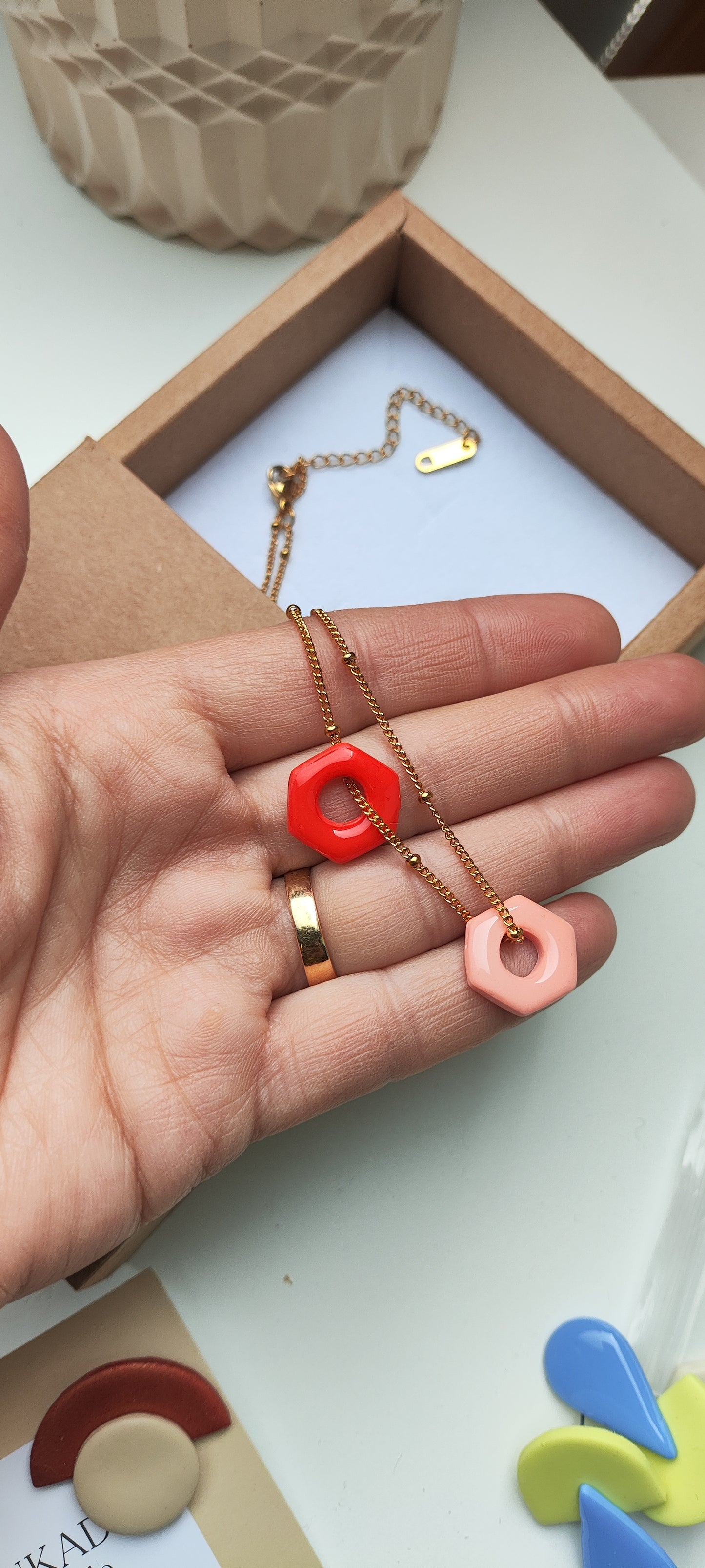 Collar GILDA rojo amapola y rosa