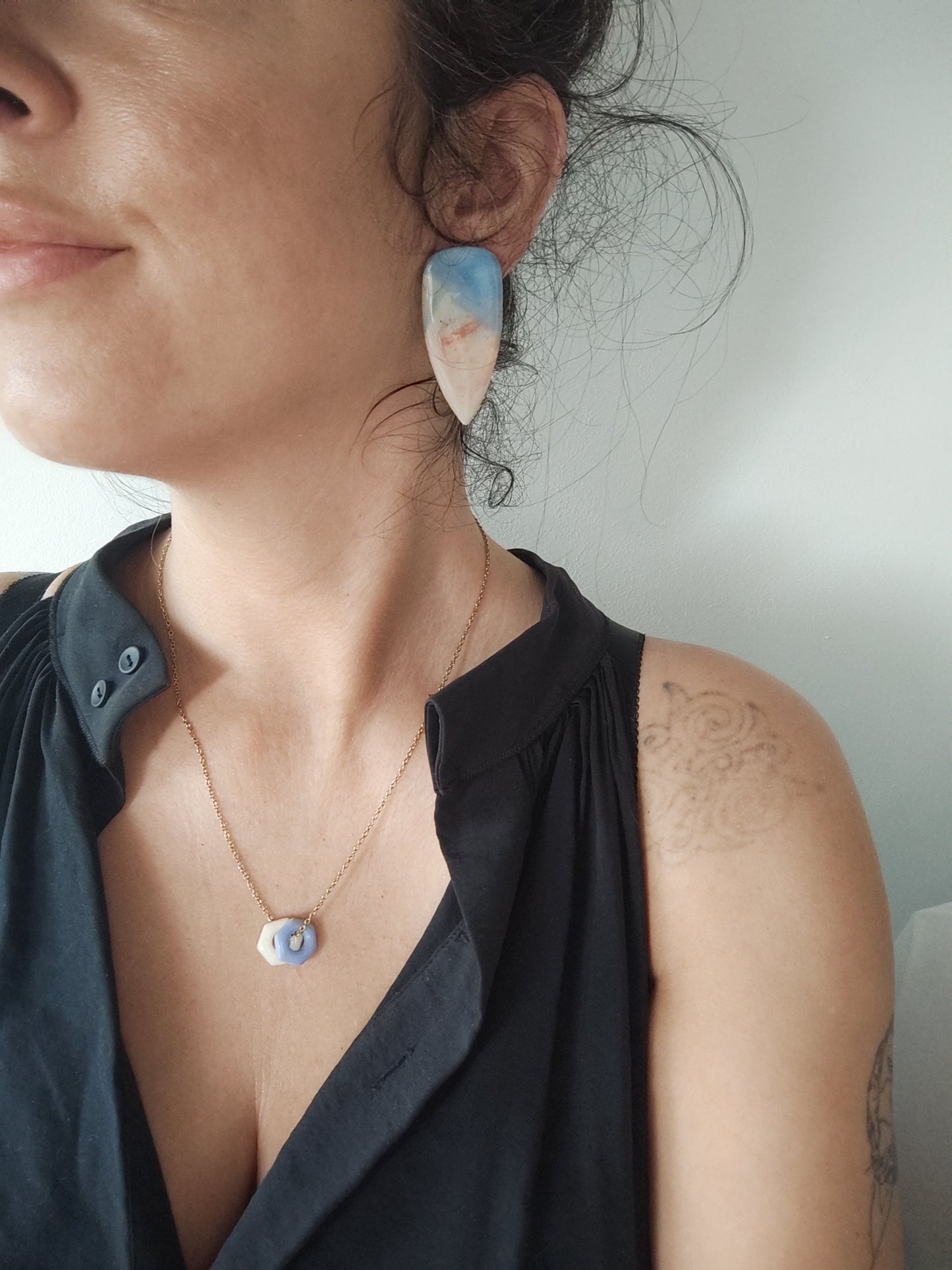 MACA simple cobre, crudo, azul, beige degradado.