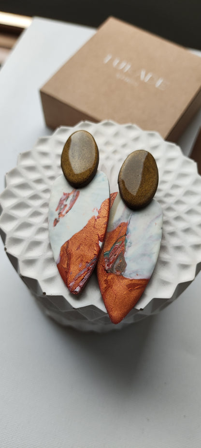 MACA cobre, crudo degradado y bronce.