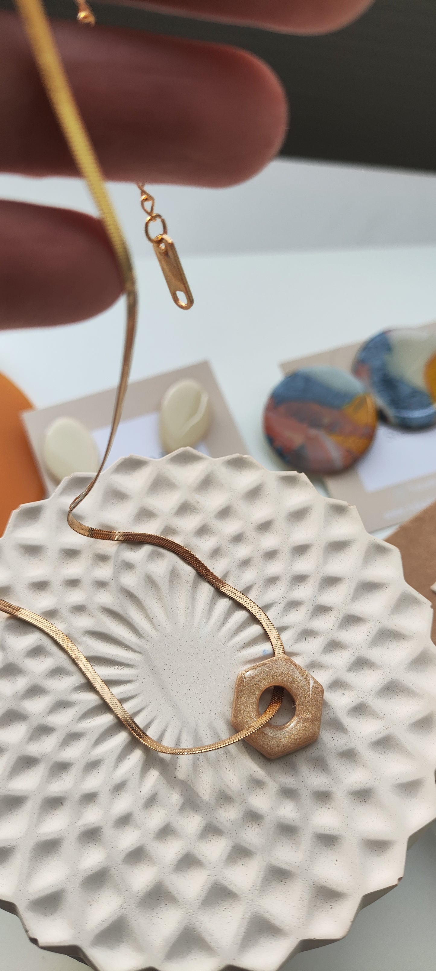 Collar gargantilla GILDA champán cadena espiga