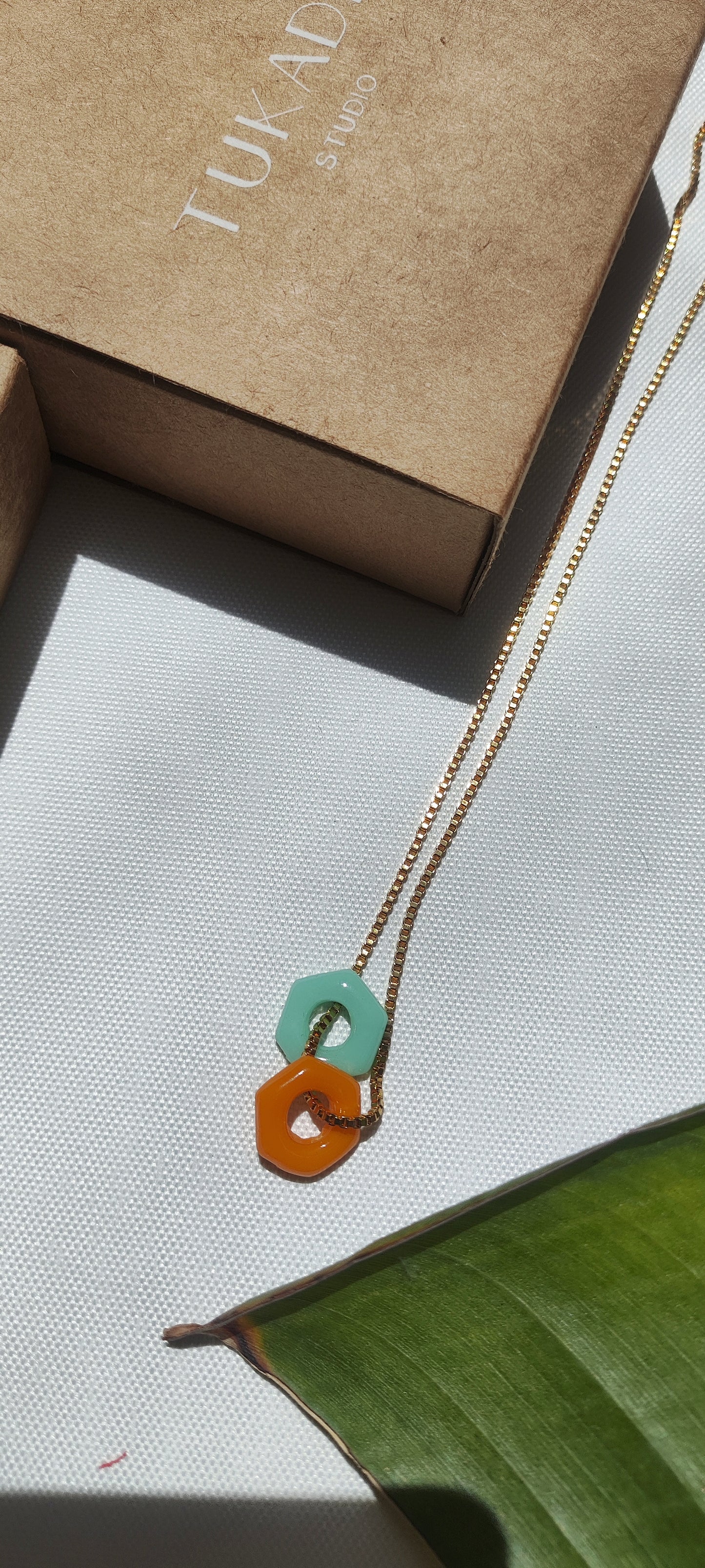 Collar gargantilla GILDA turquesa y mandarina 🍊