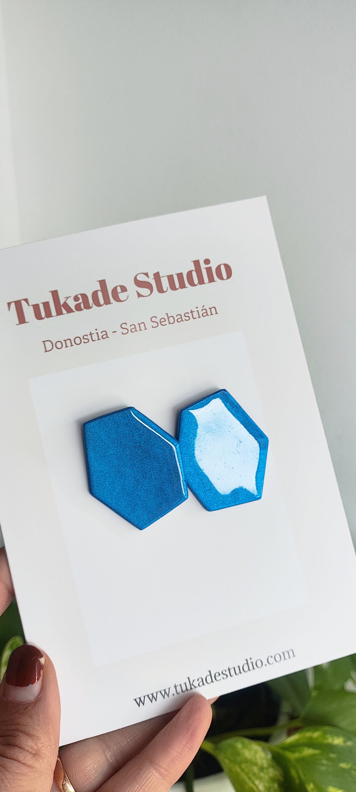 ONNA azul metalizado