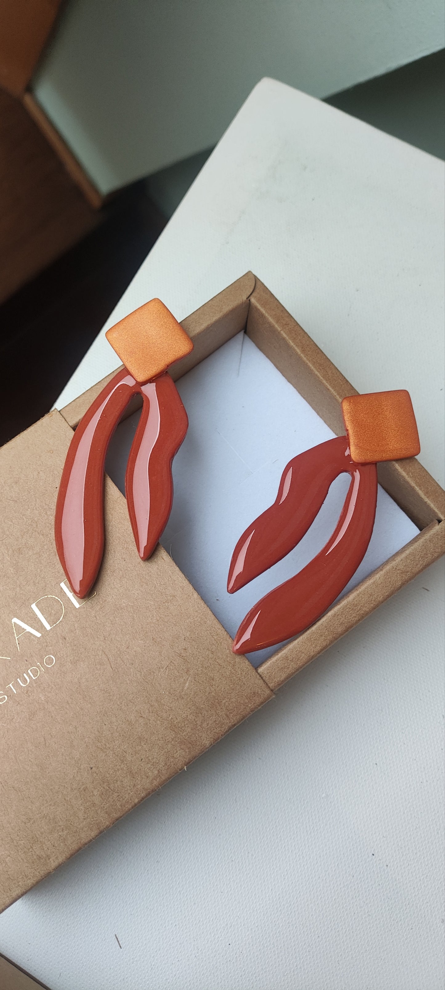 TIMOTEA maxi terracotta brillo