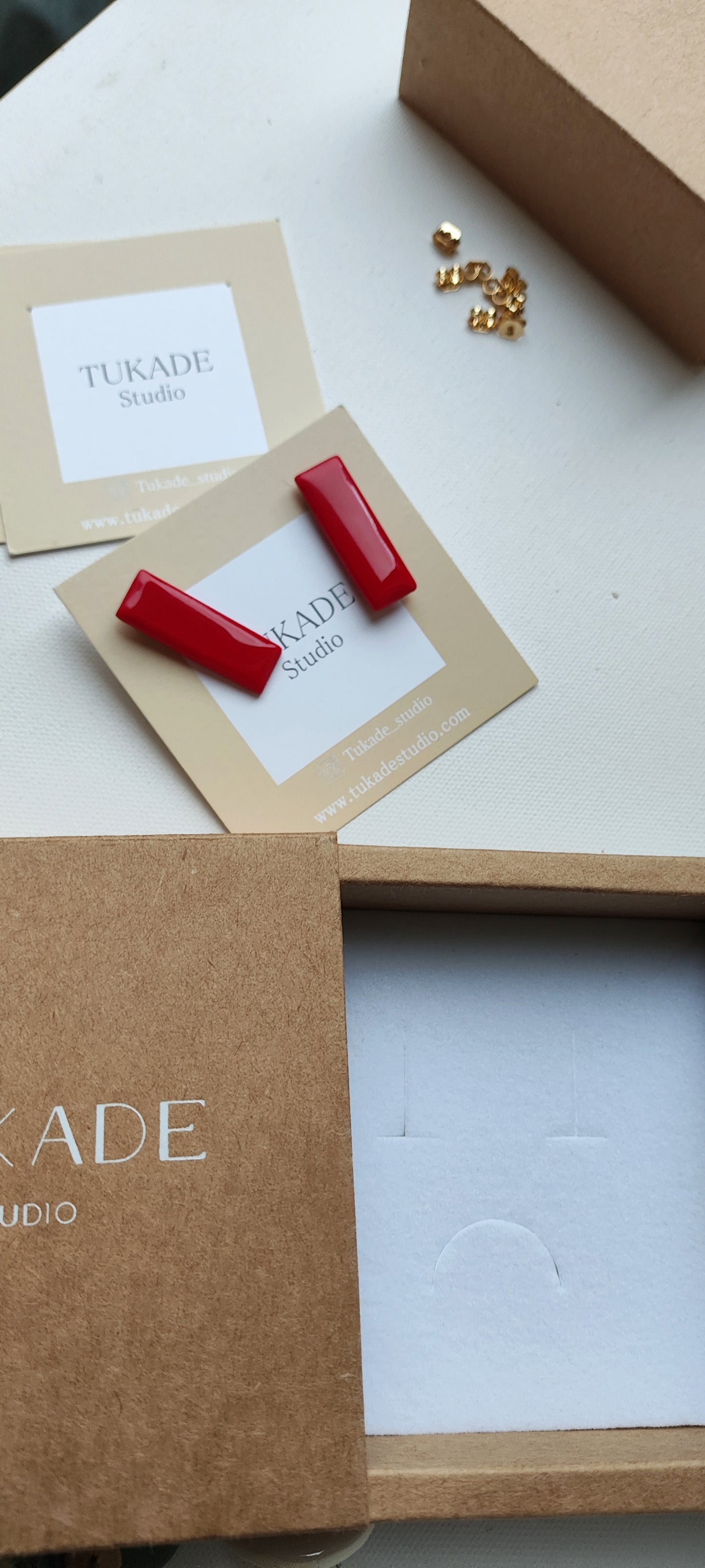 MIKA mini rojo brillo