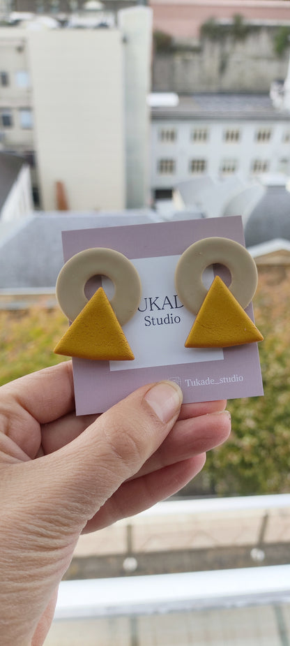 AGNES regular beige y ocre dorado