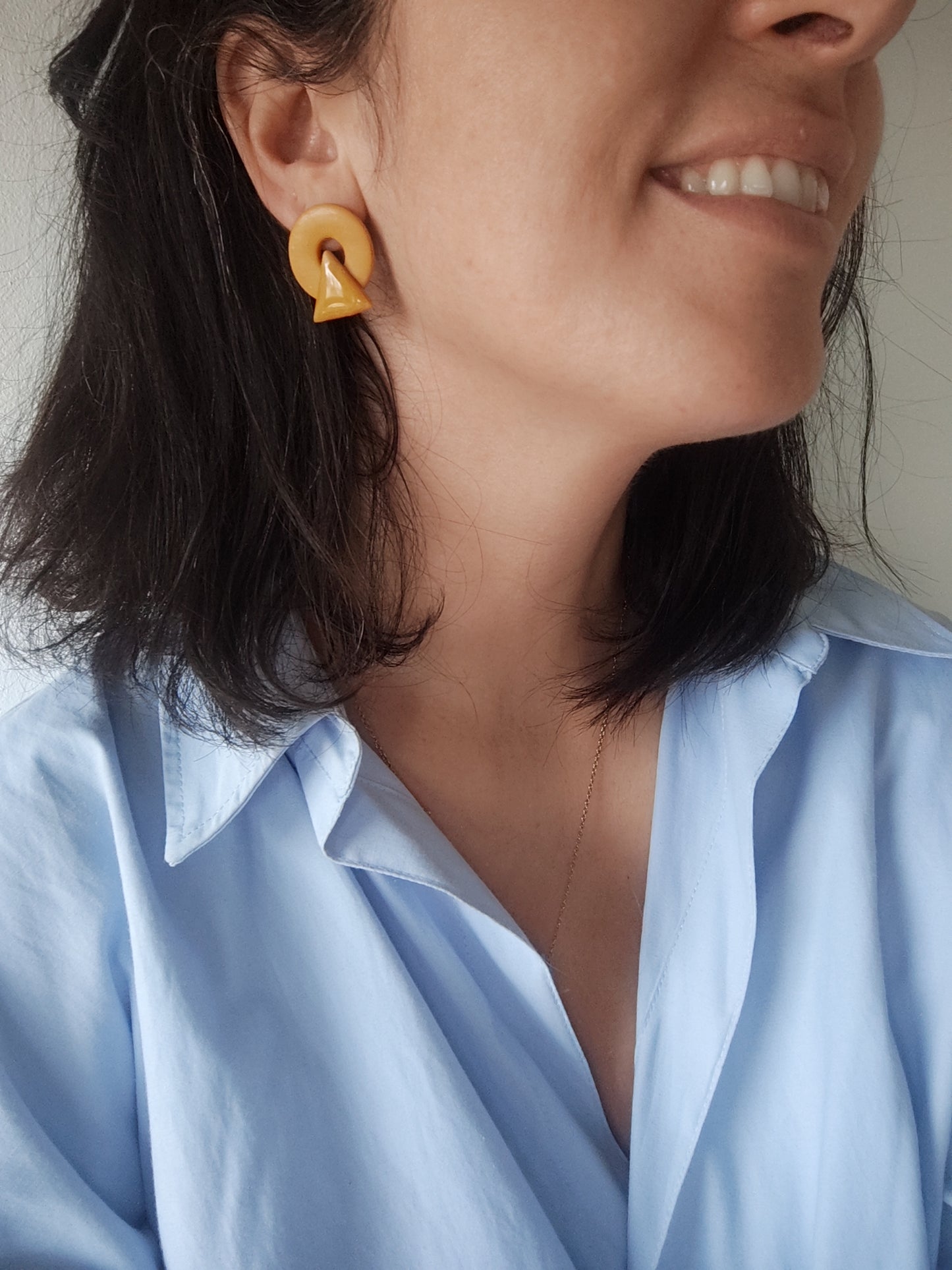 AGNES mini lila y ocre metalizado.