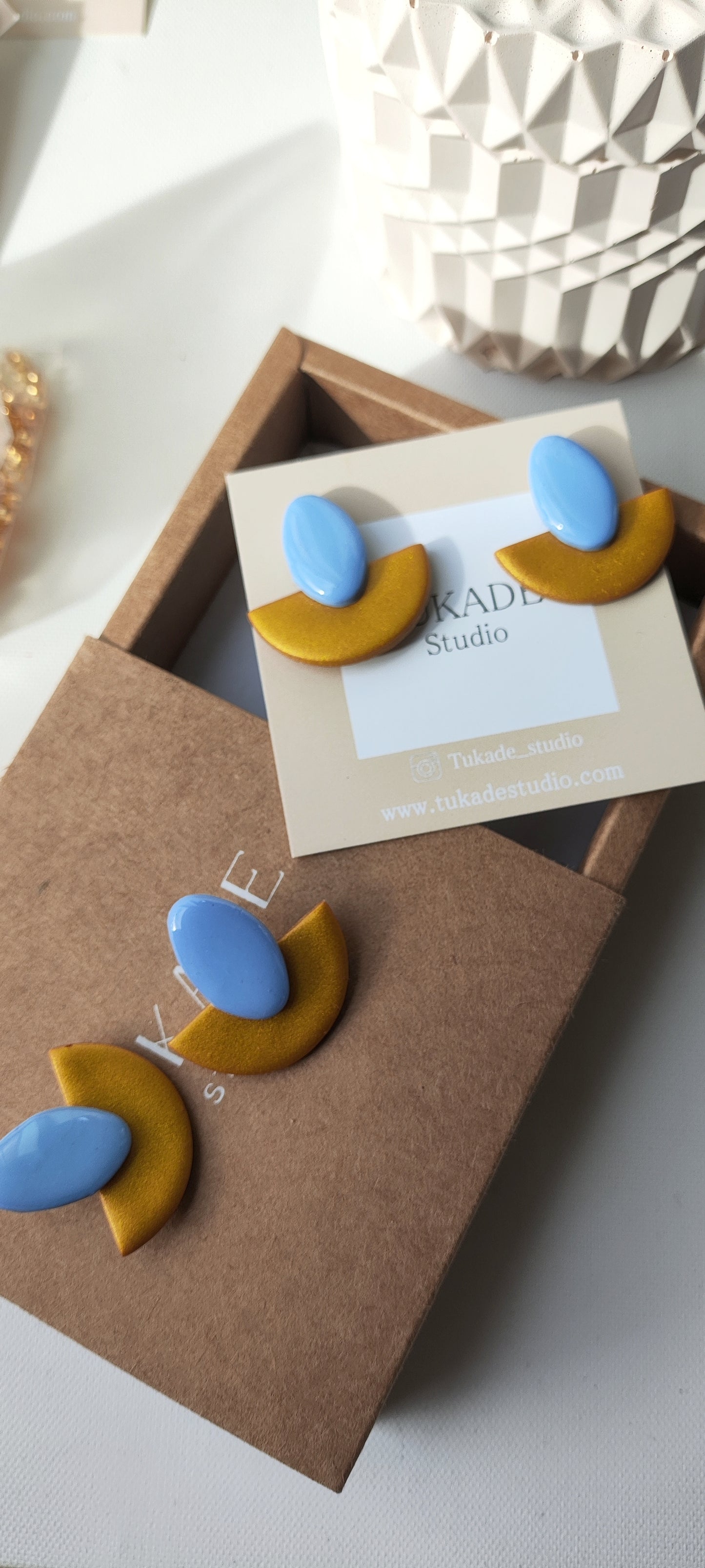 DOROTEA small ocre y azul claro