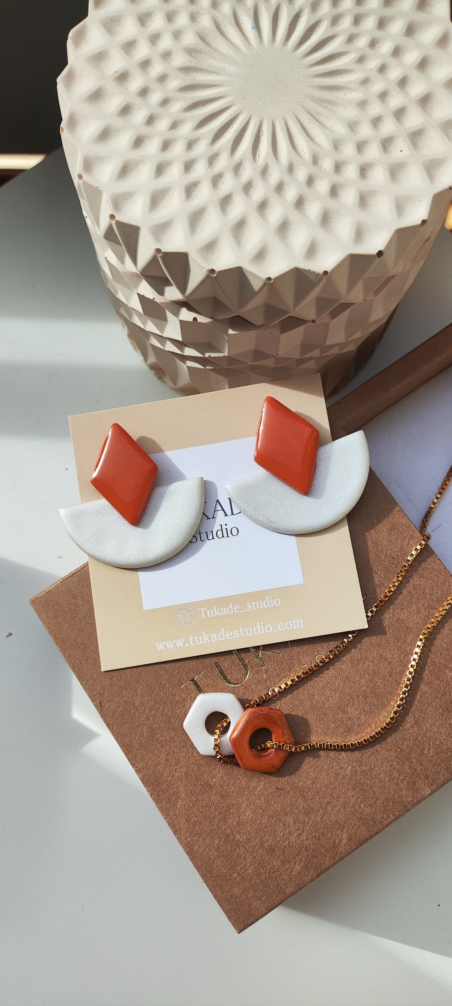 Pack pendientes DOROTEA perla y collar GILDA cobre y perla