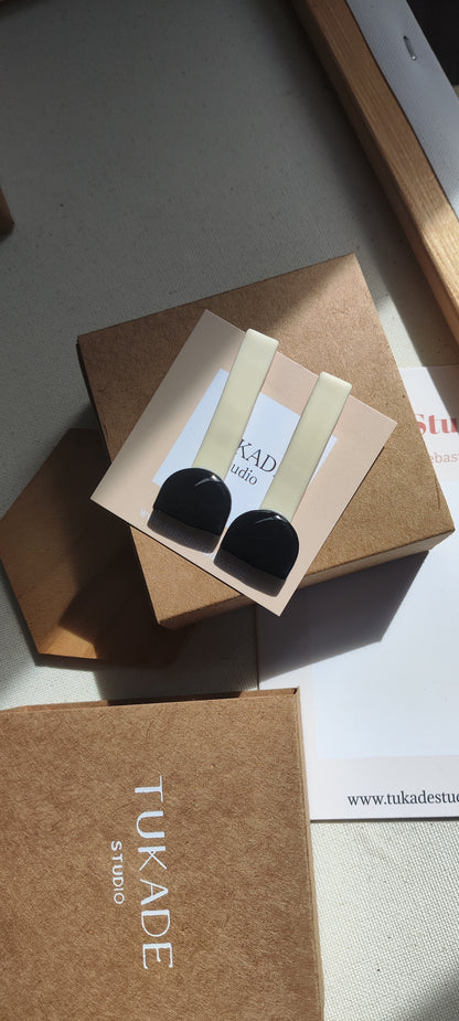 PETRA combinado negro y crudo