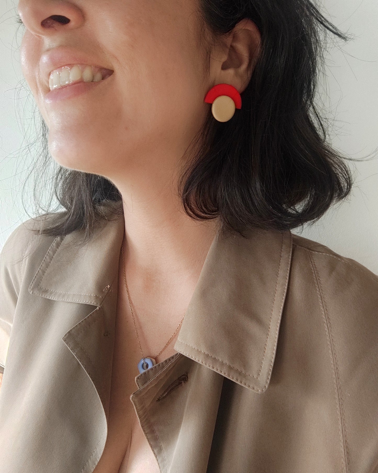 AVE mini rojo beige-dorado.