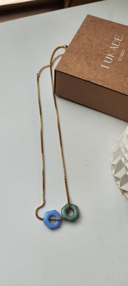 Collar gargantilla GIlda lágrima cadena cuadrada