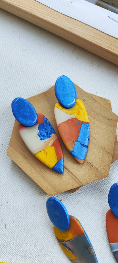 MACA degradado azul, teja, amarillo beige