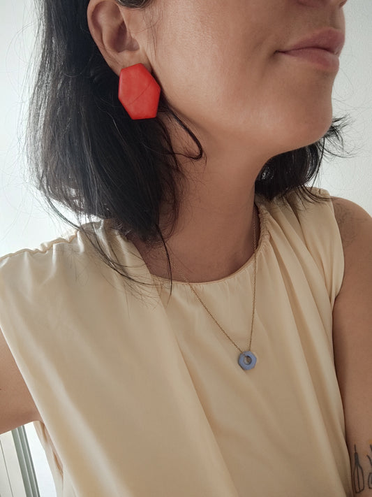 ONNA rojo amapola