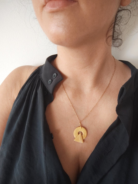 Collar gargantilla AGNES ocre