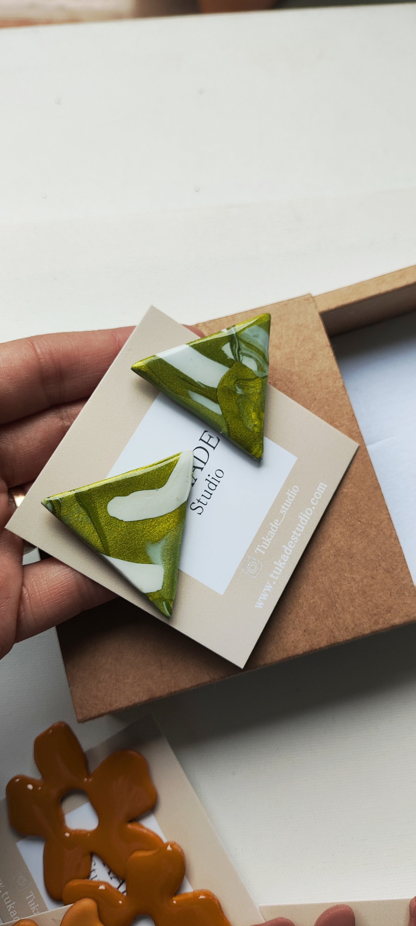 UMA simple degradado oliva