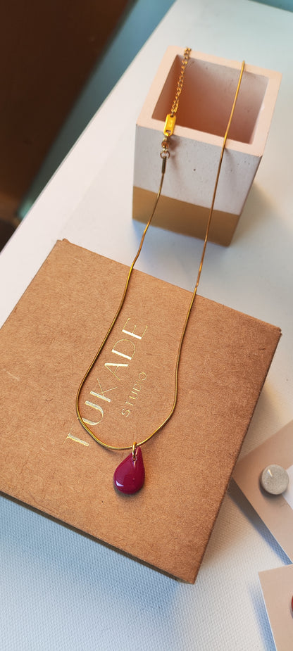 Collar gargantilla CUCA lágrima burdeos