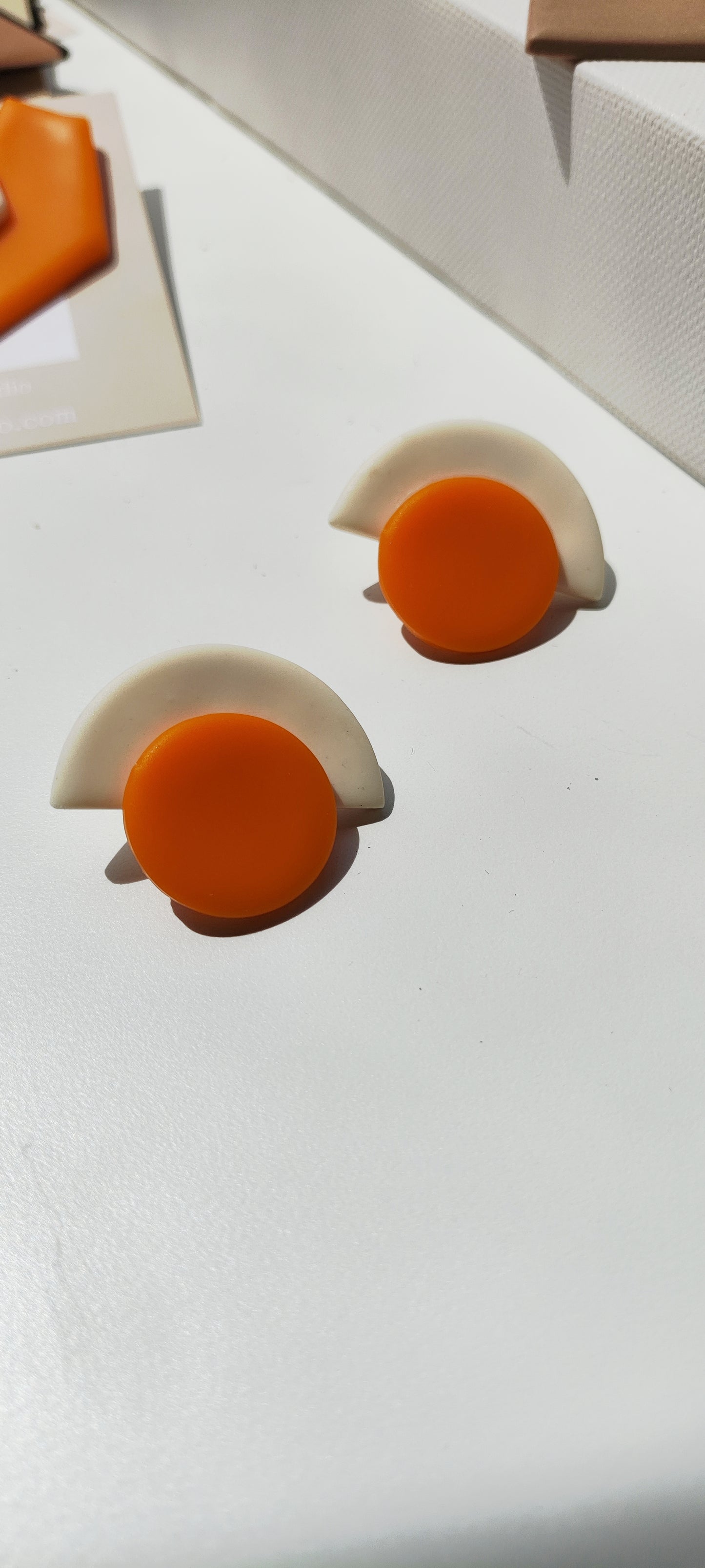 AVE mini crudo y mandarina