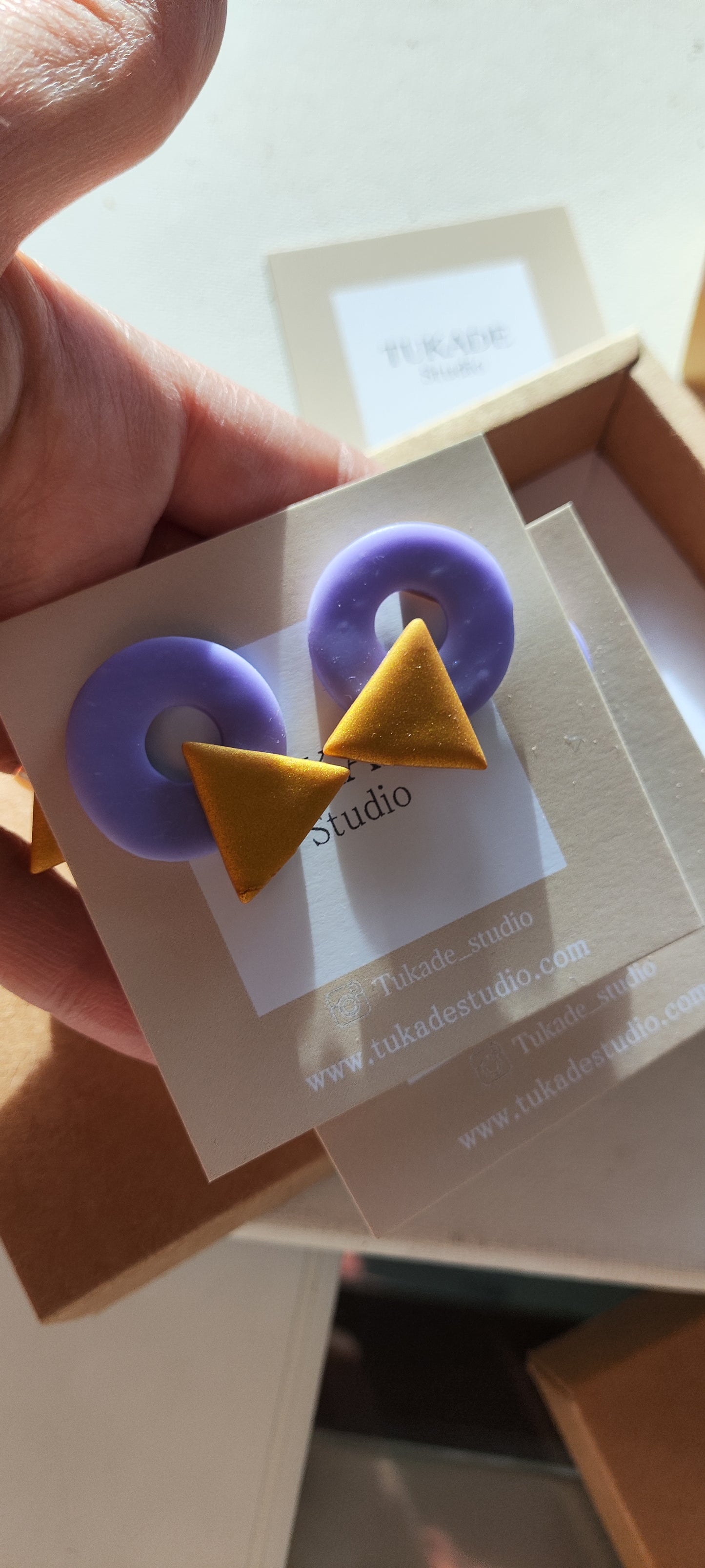 AGNES mini lila y ocre metalizado.