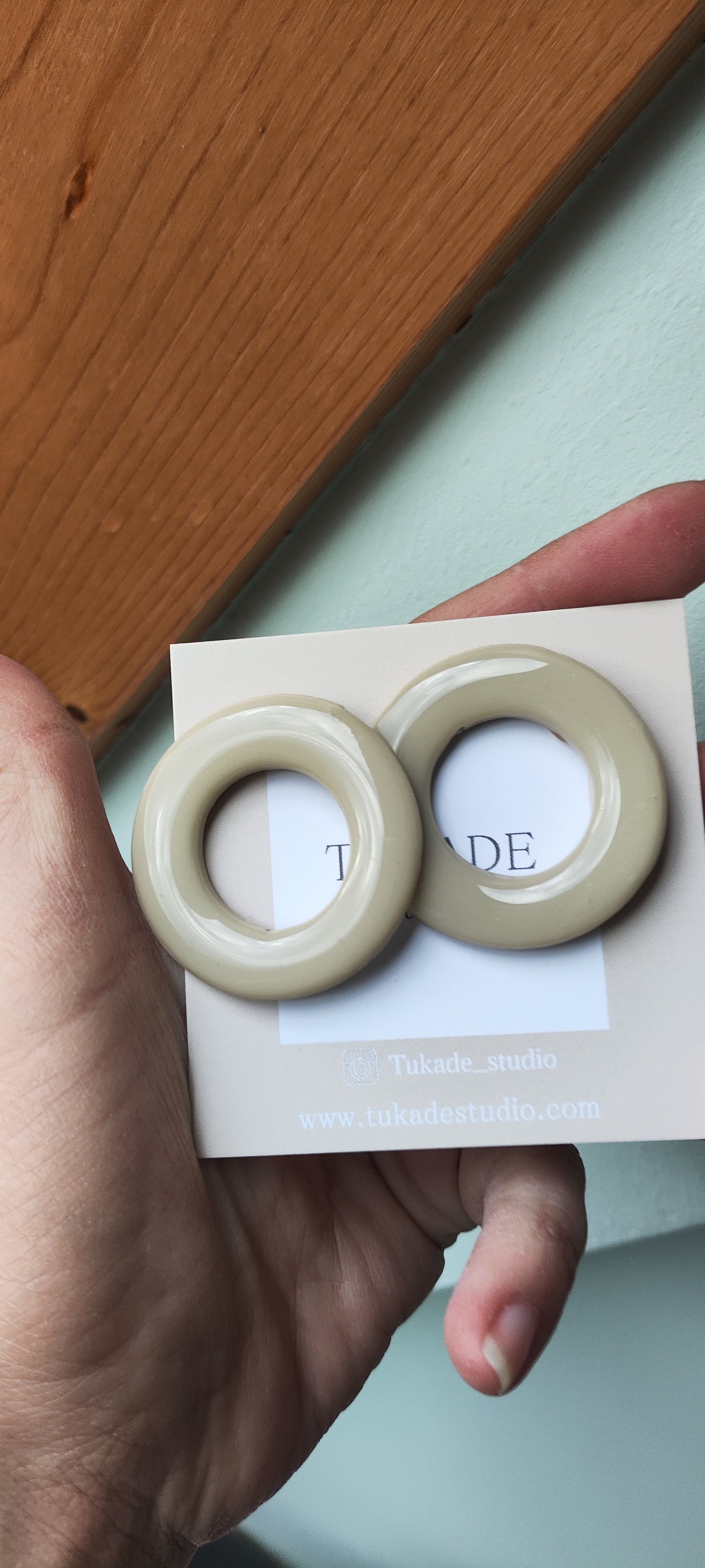 DORA azul noche o beige brillo