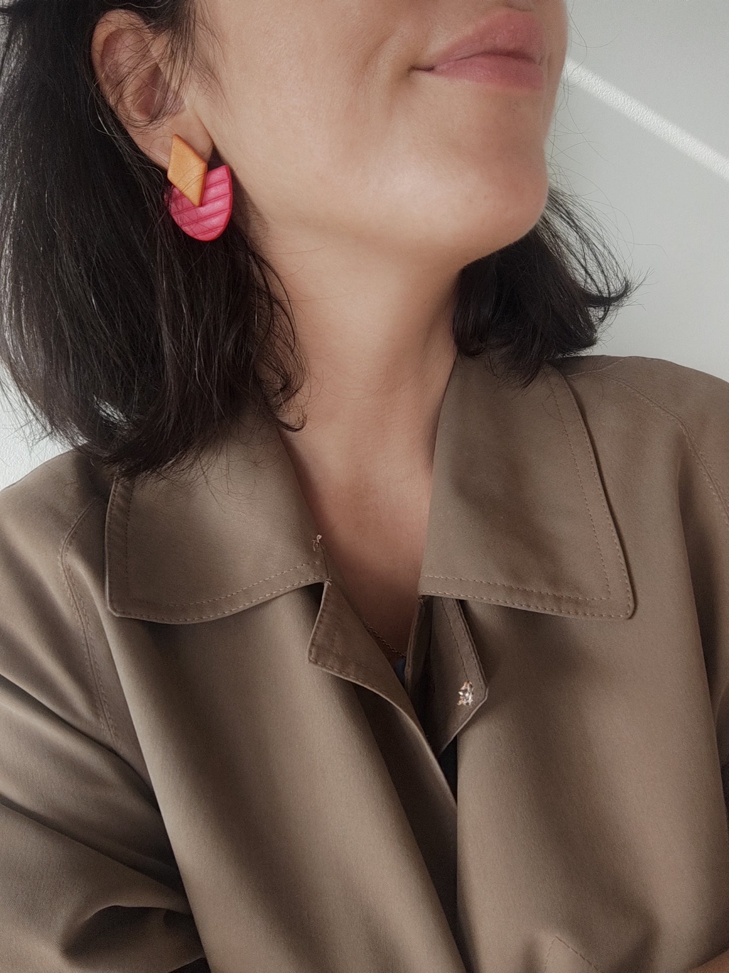 FELISA color carmín y cobre