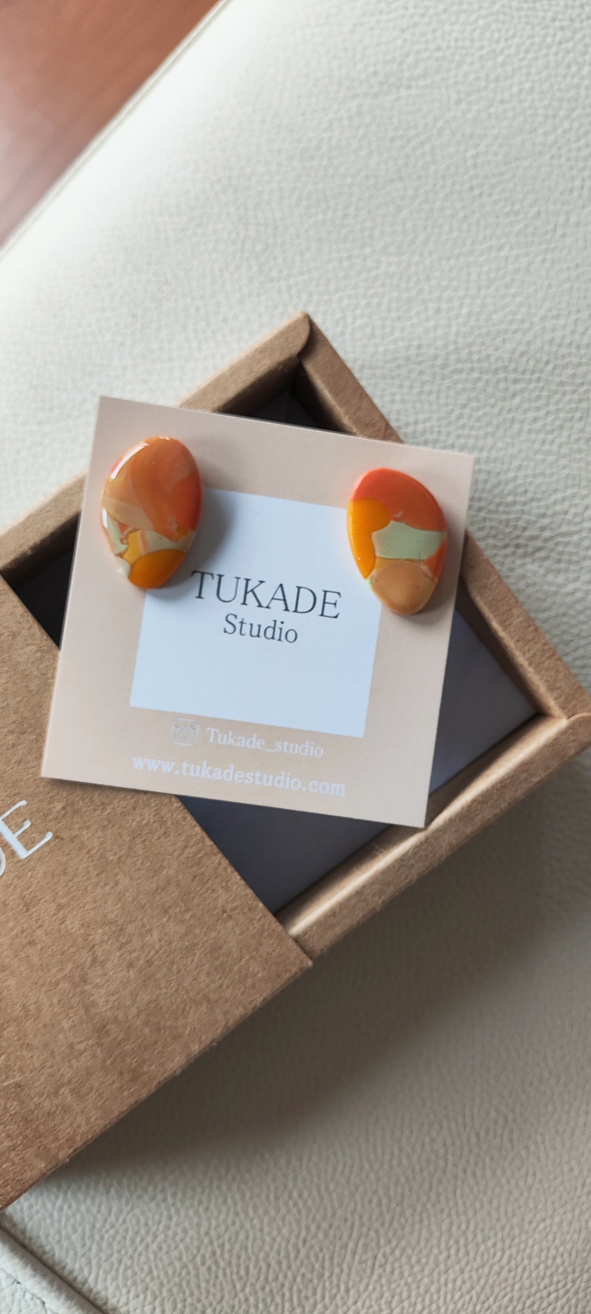 MARIANA degradado teja, mandarina, crudo.