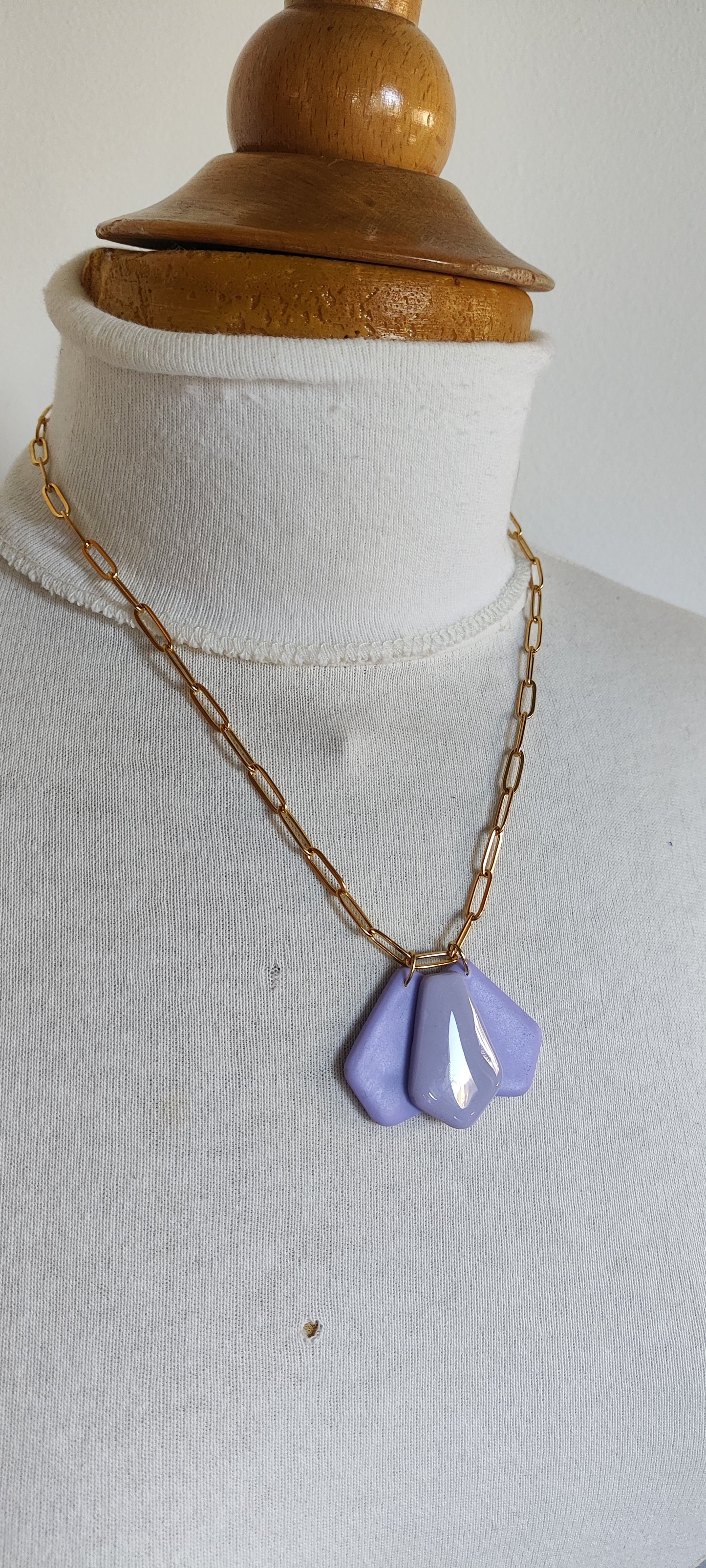 Collar gargantilla MATILDA lila