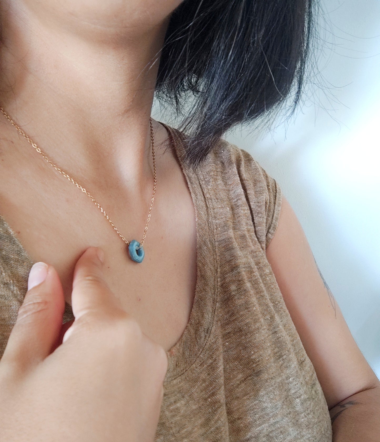 Collar gargantilla GILDA acero con baño en oro