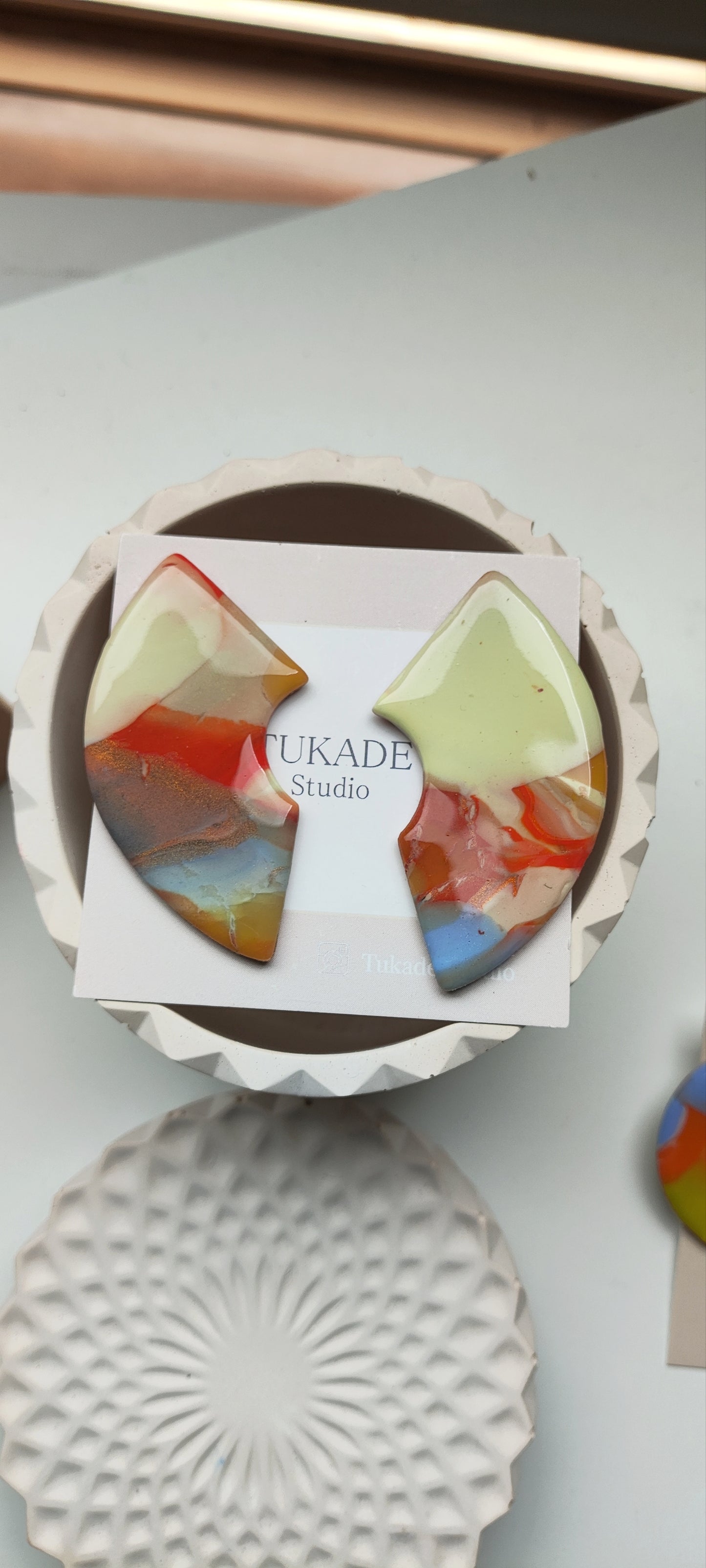 NATI multicolor