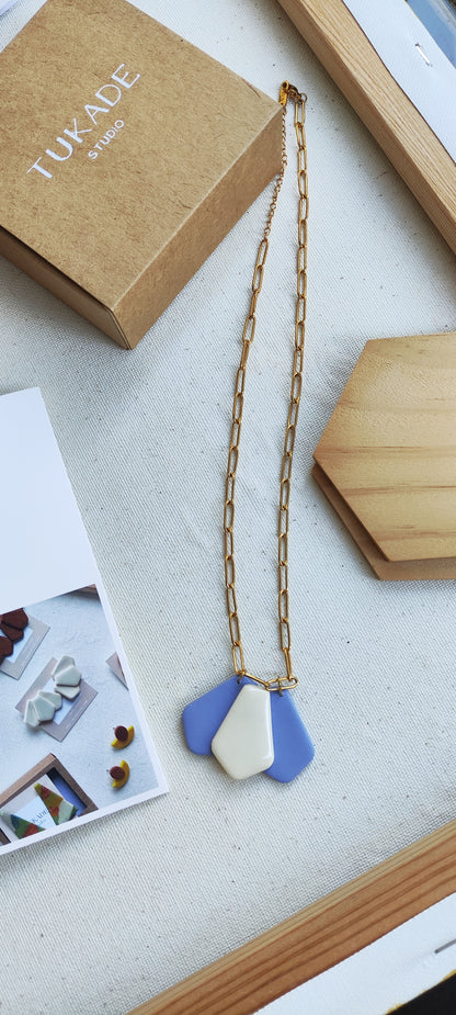 Collar MATILDA lavanda y crudo