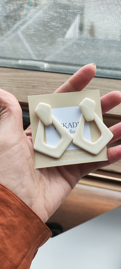 OTILIA regular crudo