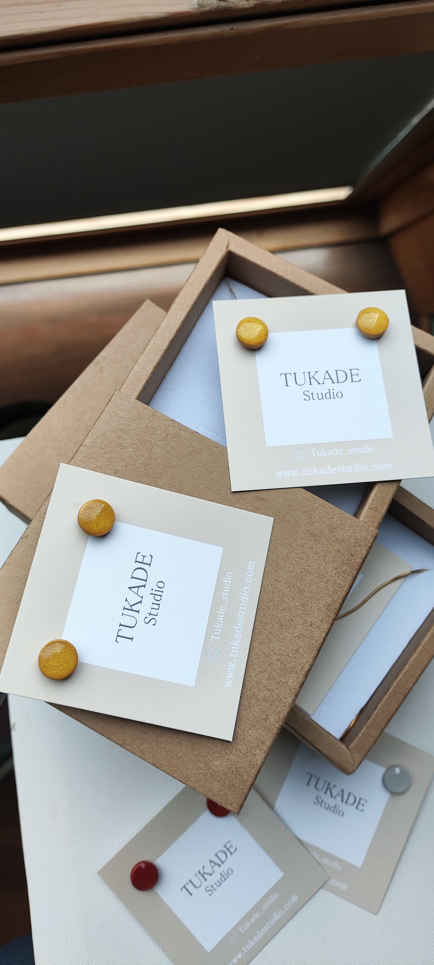 JUANITA ocre dorado metalizado