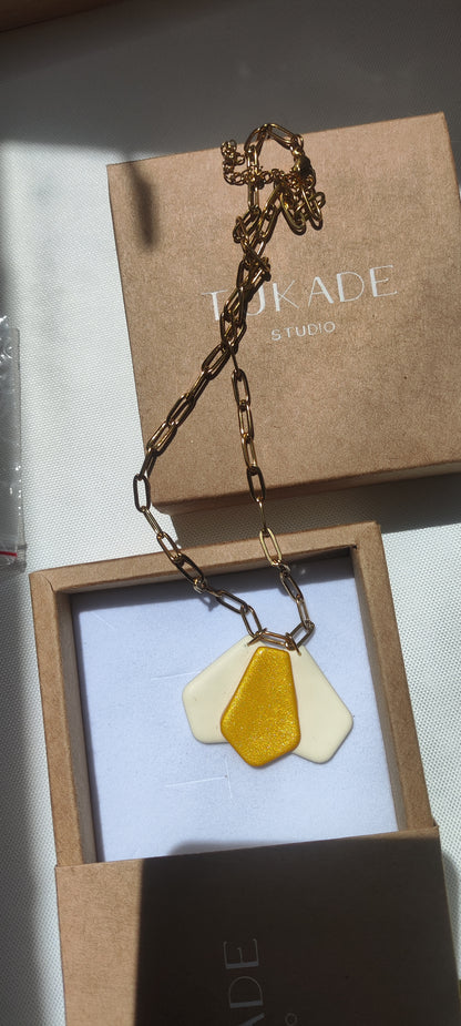Collar MATILDA crudo y amarillo