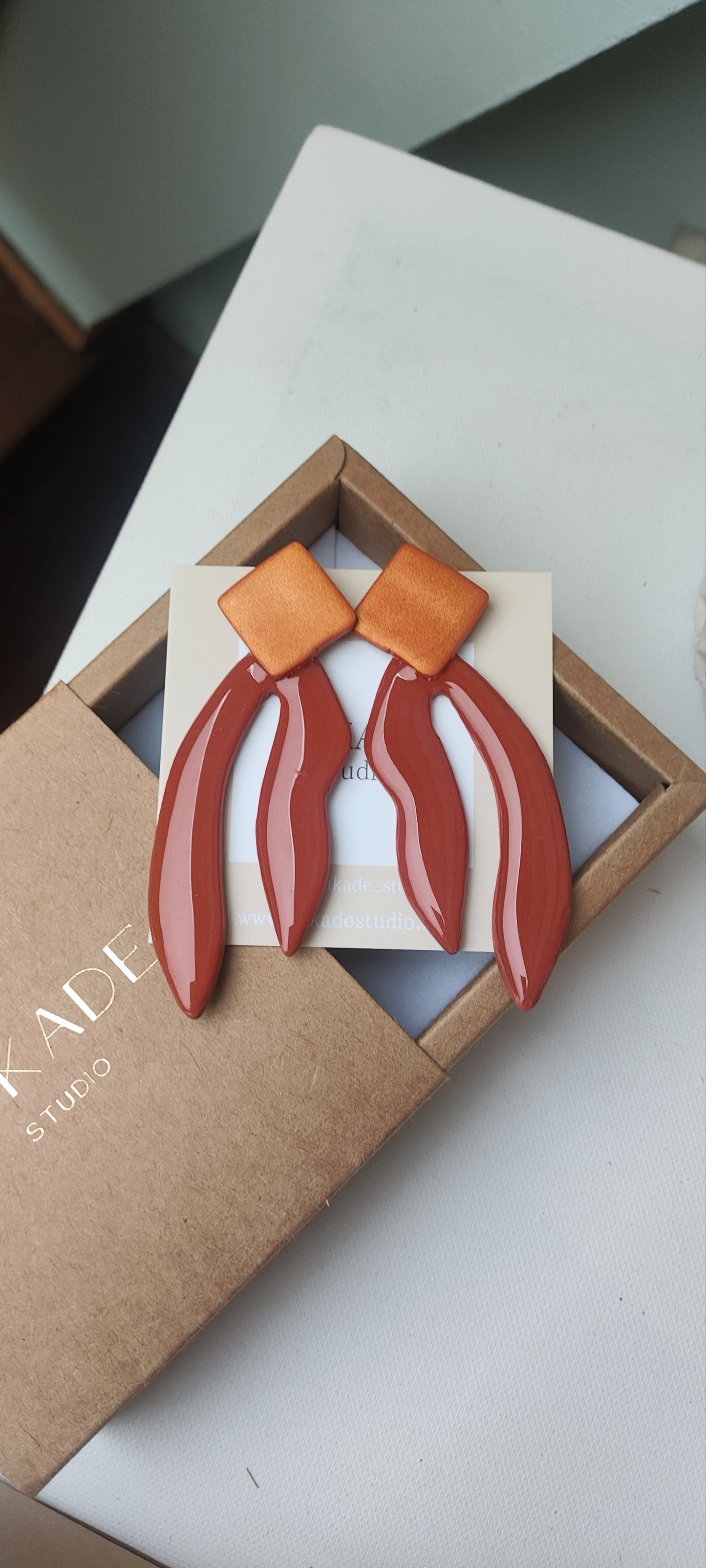 TIMOTEA maxi terracotta brillo