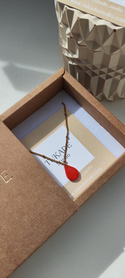 Pack pendientes MARIANA amapola y collar CUCA rojo amapola.