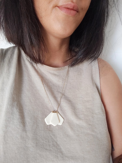 Collar largo MATILDA crudo