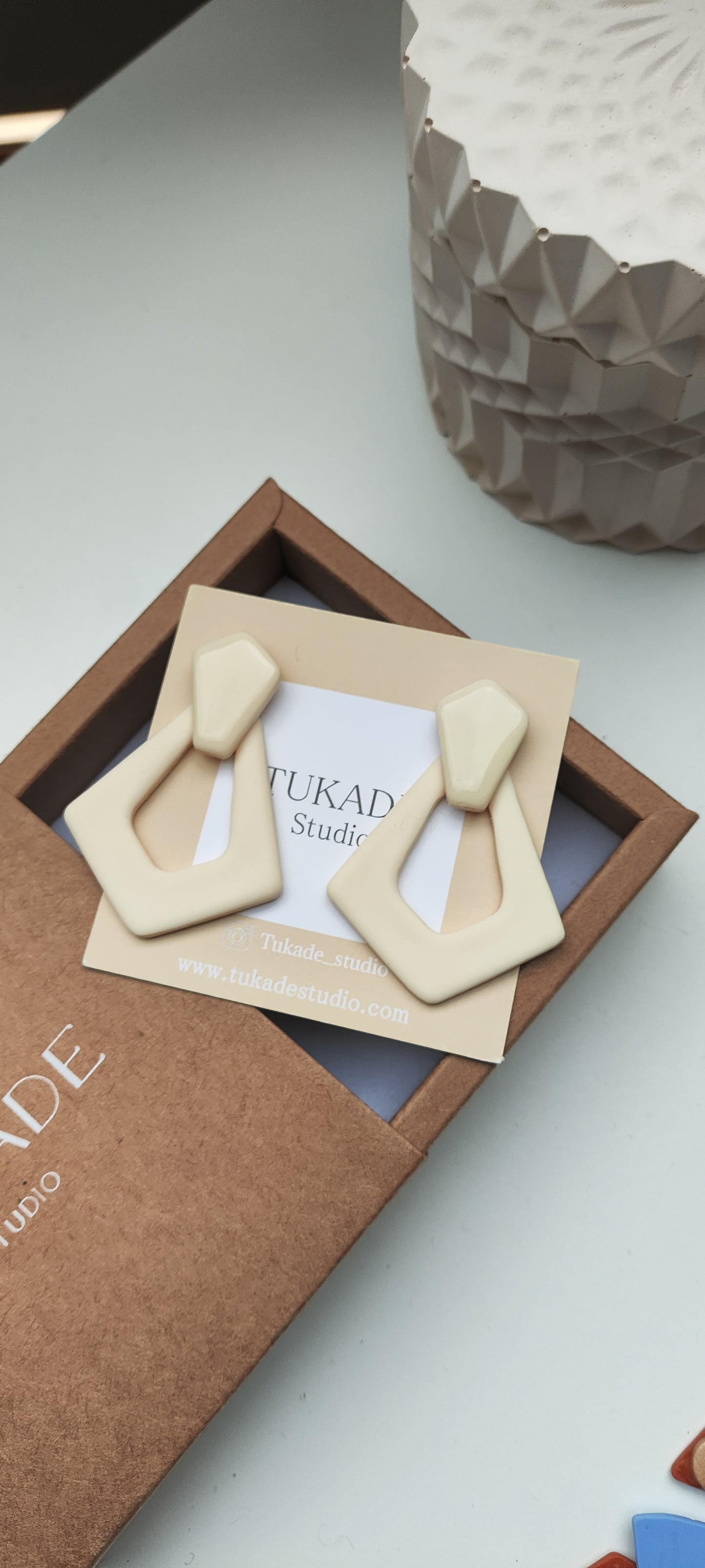 OTILIA regular crudo