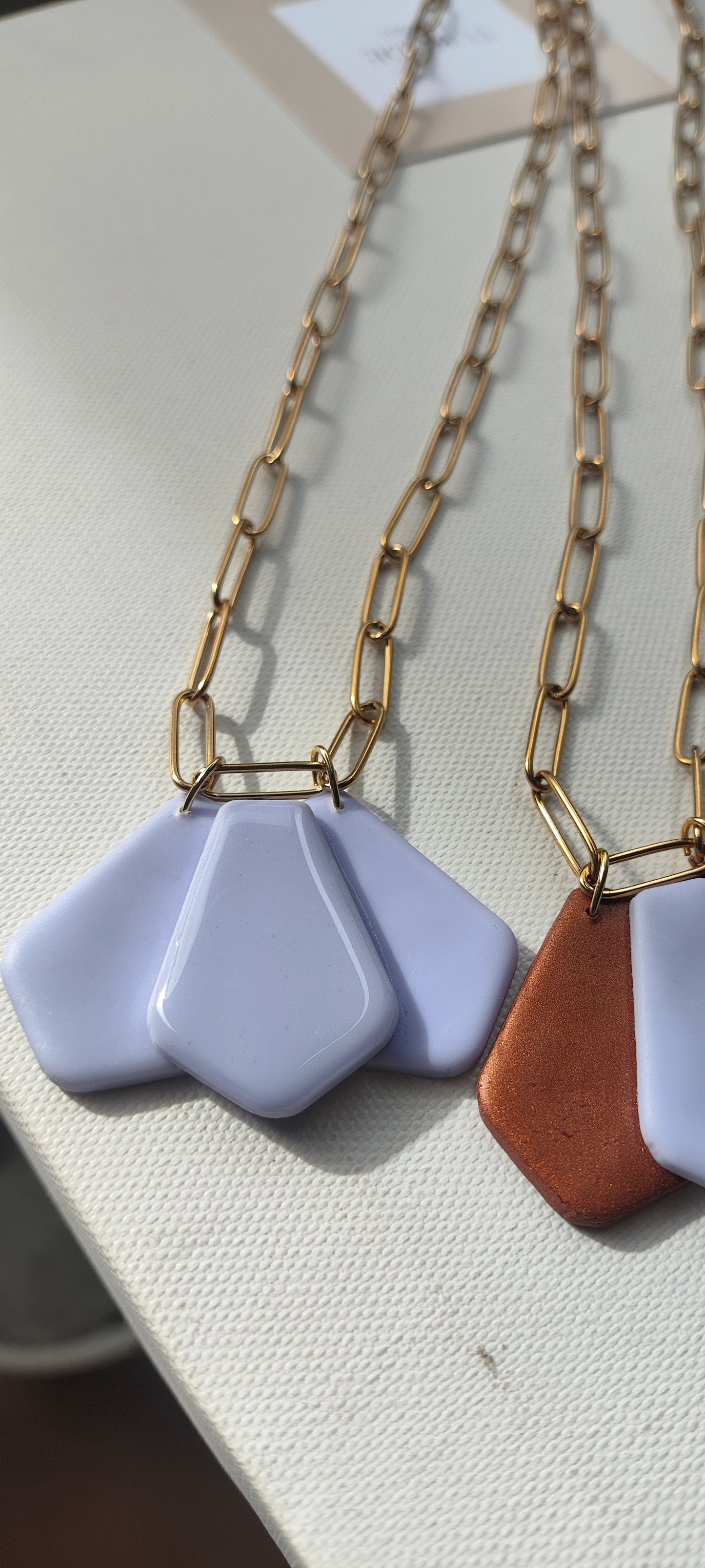 Collar gargantilla MATILDA lila