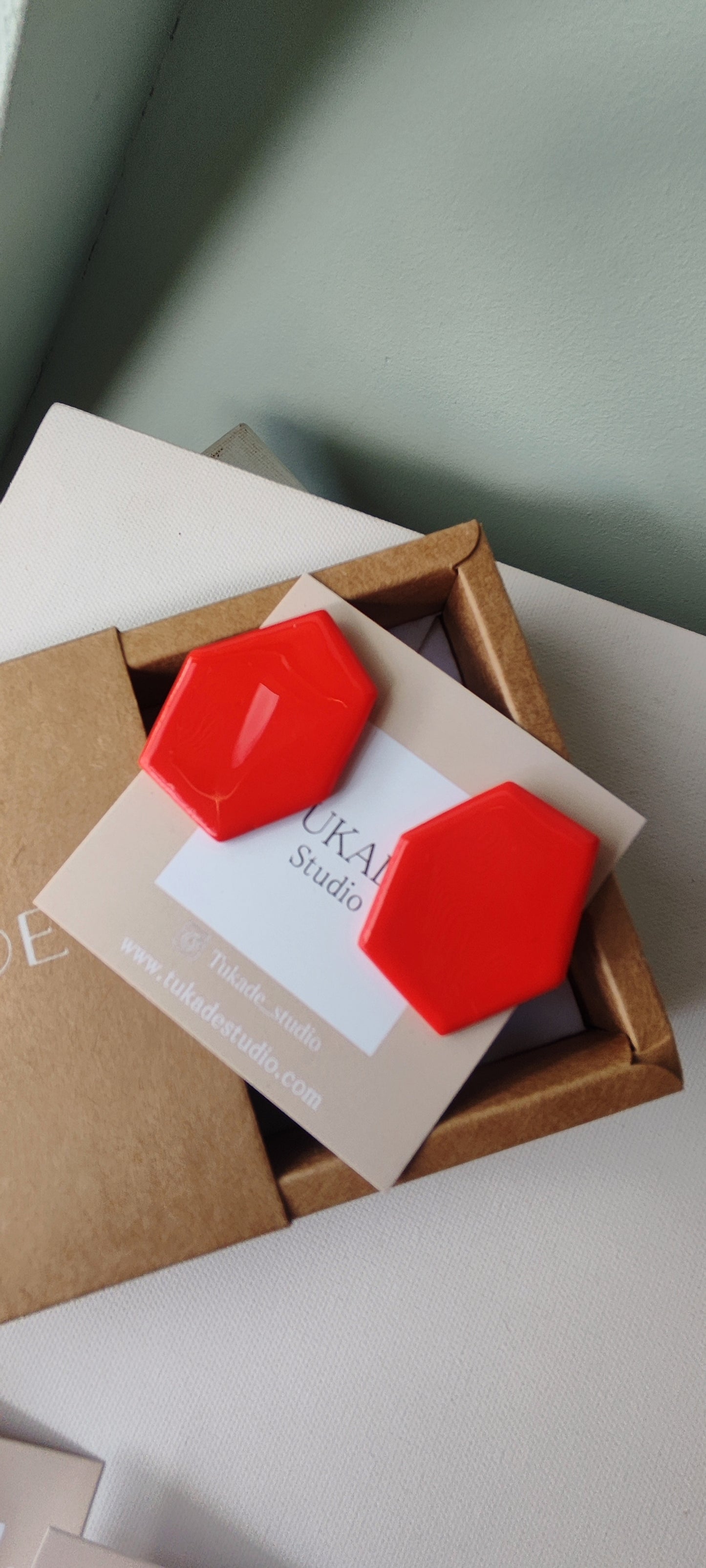 ONNA rojo amapola brillo